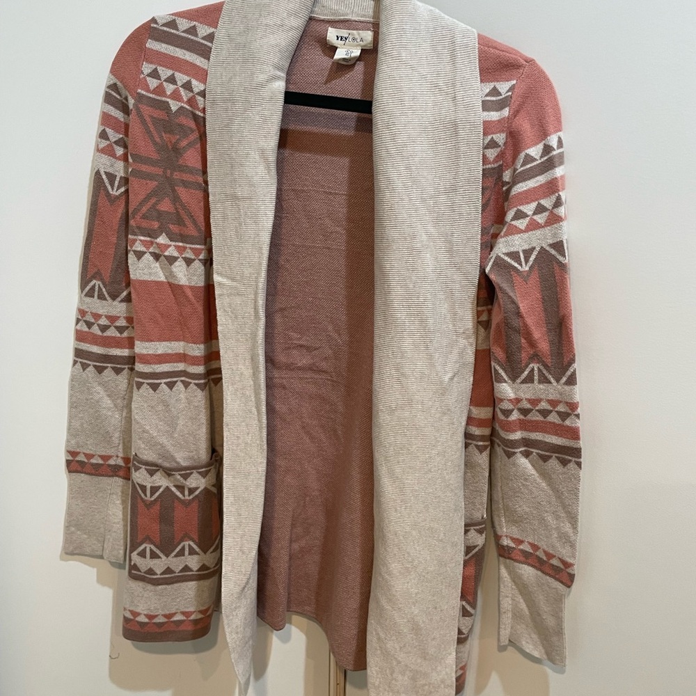 Size S 100% cotton open front tribal print pink and beige cardigan